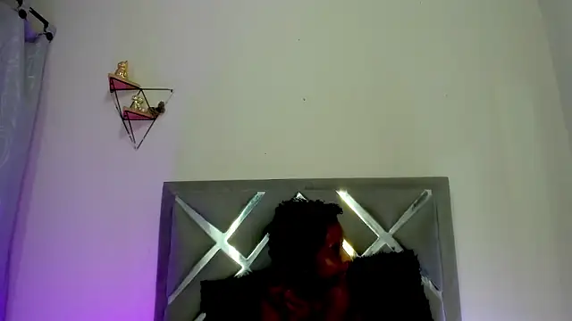 Emmaa sweeet  online show from 03-23-26, 07:51