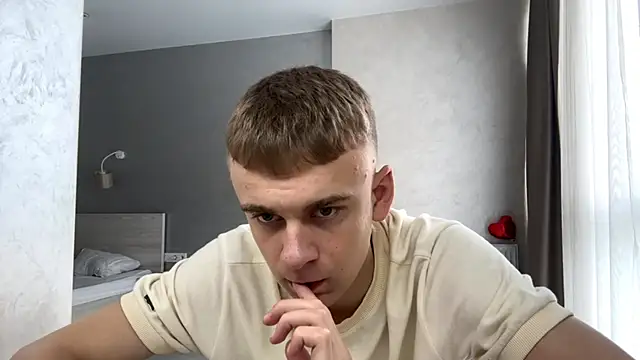 Snapshot of SoloFury chatting on 07-14-26, 10:21 SoloFury online show from 07-14-26, 10:21