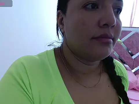 zaryross online show from 04-20-26, 09:27