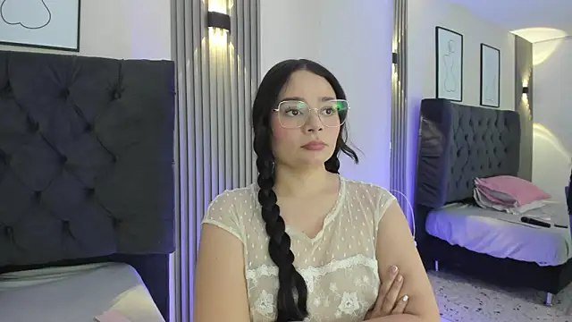 Snapshot of Lizeth_Vega chatting on 04-17-26, 07:28 Lizeth Vega online show from 04-17-26, 07:28
