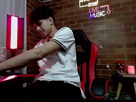 Kurtt   online show from 03-28-26, 05:40