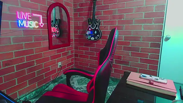 Kurtt   online show from 04-28-26, 03:33