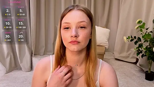 StaceyyJones online show from 06-08-26, 11:21