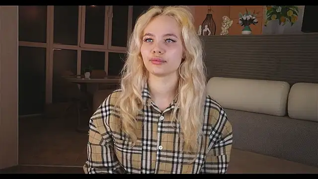  miablonde online show from 03-24-26, 05:40