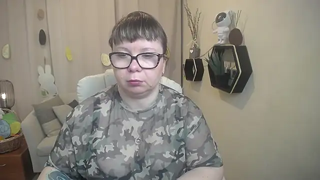 BonnnyBoobsy online show from 04-05-26, 05:59
