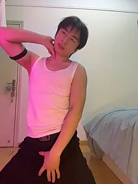 kissbaby-111 online show from 05-10-26, 04:45