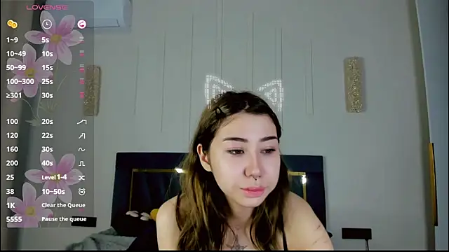 gigi meii online show from 04-25-26, 01:36