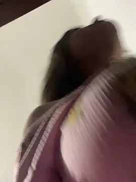 Snapshot of Ameliax200 chatting on 03-19-26, 03:43 Ameliax200 online show from 03-19-26, 03:43