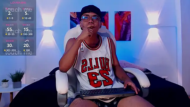 thiagosterling online show from 04-08-26, 11:27
