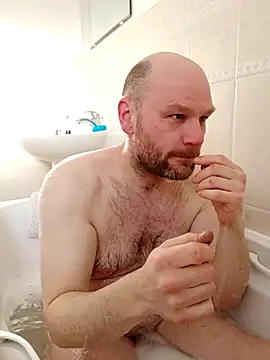 pitch 122 online show from 04-08-26, 05:02