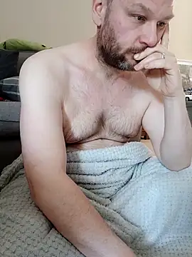 pitch 122 online show from 04-12-26, 02:22