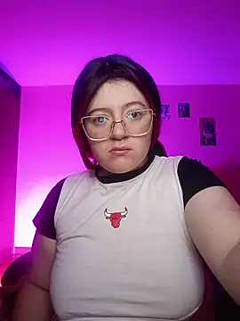 Snapshot of Gigi_hart7 chatting on 06-02-26, 03:52 Gigi hart7 online show from 06-02-26, 03:52