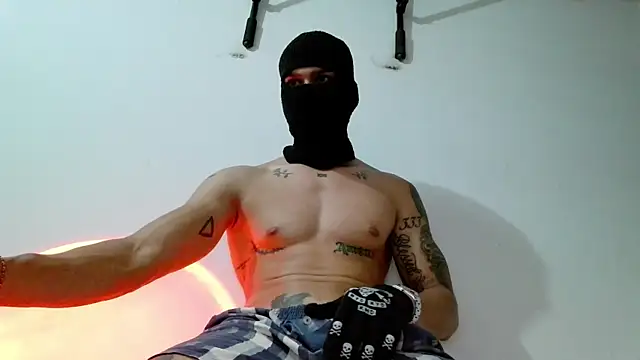 Snapshot of srghost333 chatting on 03-23-26, 03:10 srghost333 online show from 03-23-26, 03:10