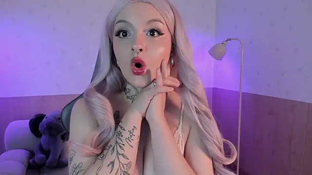  EmilyRouge  online show from 07-27-26, 10:28