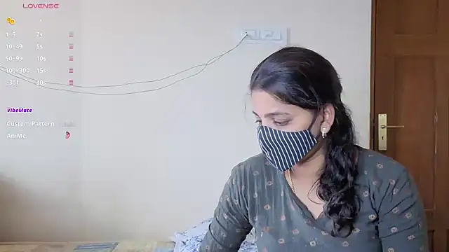 Snapshot of Tamil_ramantic_partner chatting on 07-21-26, 11:56 Tamil ramantic partner online show from 07-21-26, 11:56