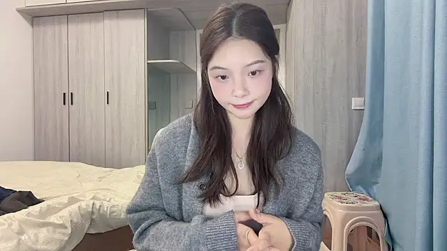 Snapshot of Roo_Se chatting on 03-21-26, 10:53 Roo Se online show from 03-21-26, 10:53