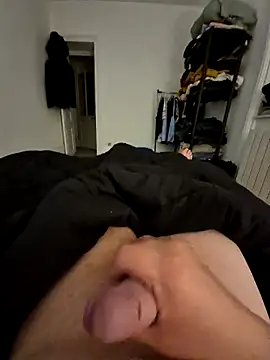 lolo0105 online show from 04-12-26, 09:09