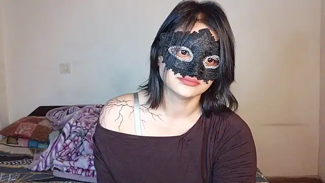 Punjabi baddie  online show from 04-16-26, 03:57