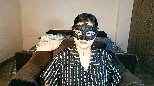 Punjabi baddie  online show from 05-28-26, 07:33
