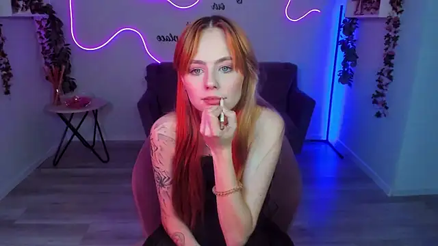 MiaSensitive online show from 04-27-26, 07:56