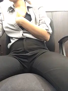 Rajukummr online show from 04-13-26, 12:10