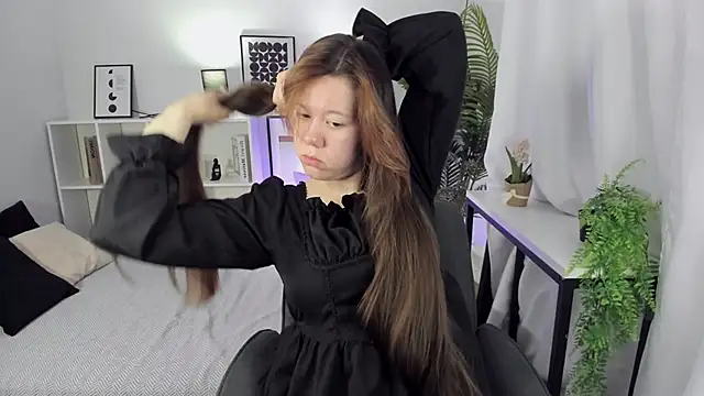Vanessa ama online show from 04-11-26, 05:34