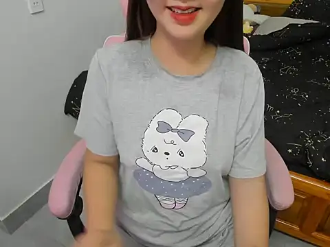 Chi xinh19 online show from 05-08-26, 01:05