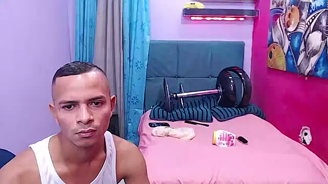 twink fucks online show from 07-10-26, 08:22