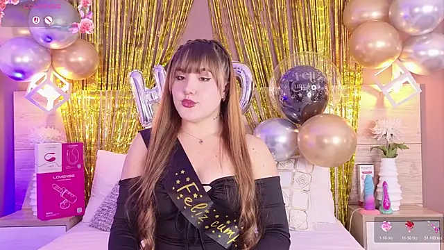 ElenaGilbertAdams online show from 07-24-26, 02:15