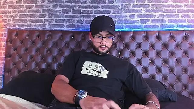 KyleJoss30 online show from 04-24-26, 09:17