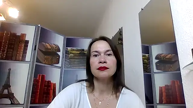 Selena Moo online show from 05-12-26, 08:11