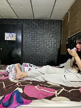 Snapshot of LATINSEXBOM chatting on 03-20-26, 04:28 LATINSEXBOM online show from 03-20-26, 04:28