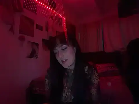 julilalu online show from 03-20-26, 02:05