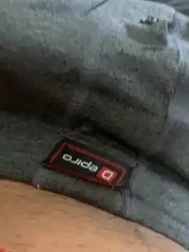 WeepyInsignia online show from 03-26-26, 10:54