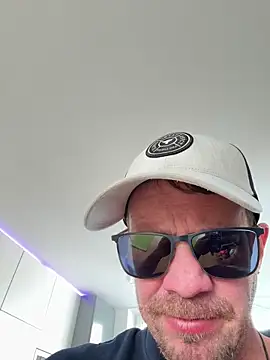 stefhart online show from 03-30-26, 07:42