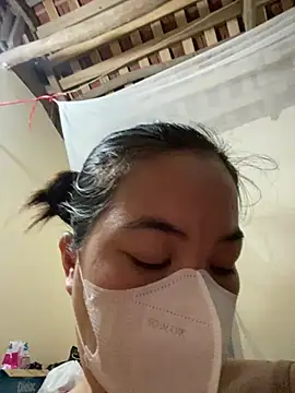 SeraCin online show from 03-21-26, 03:33