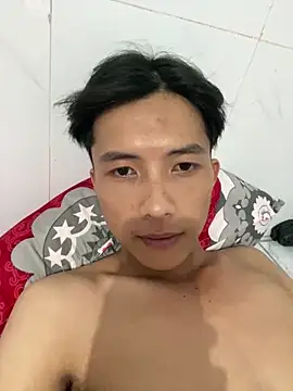 Nguyencuong1999 online show from 03-30-26, 02:18