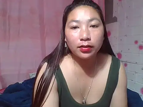 Snapshot of Hena__ chatting on 04-01-26, 01:41 Hena online show from 04-01-26, 01:41