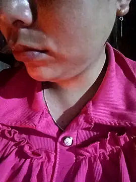 Snapshot of Hena__ chatting on 04-24-26, 09:50 Hena online show from 04-24-26, 09:50