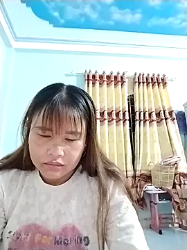 Moubie1 online show from 05-02-26, 03:06