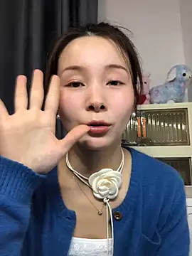 Snapshot of Tingting-rd chatting on 03-24-26, 12:43 Tingting-rd online show from 03-24-26, 12:43