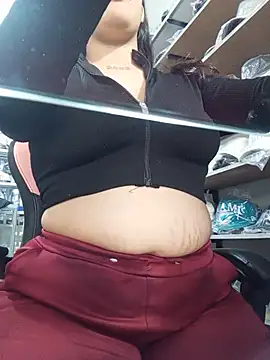 Snapshot of venuslaferte_ chatting on 05-27-26, 07:44 venuslaferte online show from 05-27-26, 07:44
