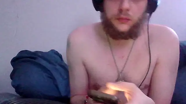 Snapshot of alejandro69420 chatting on 04-25-26, 11:02 alejandro69420 online show from 04-25-26, 11:02