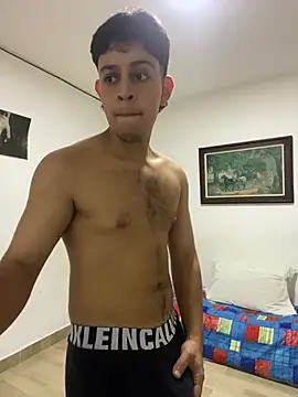 Snapshot of Bruce_hans_ chatting on 03-21-26, 01:21 Bruce hans online show from 03-21-26, 01:21