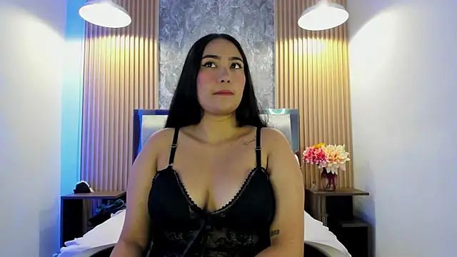 Sulay Kim online show from 06-07-26, 03:16