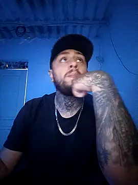 Snapshot of Neanea98 chatting on 03-29-26, 09:26 Neanea98 online show from 03-29-26, 09:26