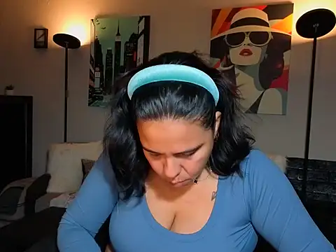 HannaJonns online show from 06-20-26, 05:10
