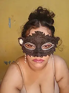 Snapshot of Crushme_cpl chatting on 06-19-26, 06:56 Crushme cpl online show from 06-19-26, 06:56
