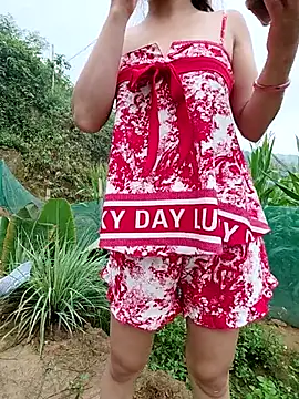 Ruby Lucy online show from 04-20-26, 12:13