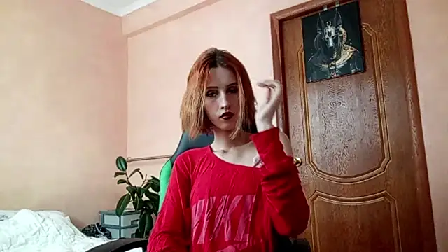 SirenFrost online show from 06-09-26, 01:34